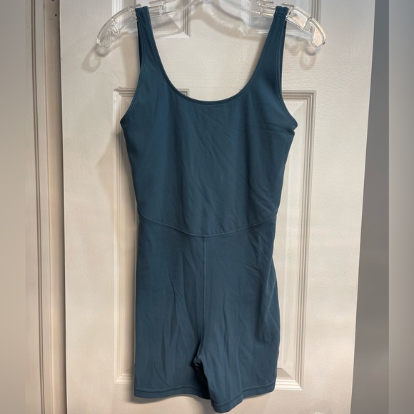 Aritzia Other - Aritzia Blue Sleeveless Romper size Medium